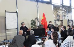以盆会友促中日民间交流 中国驻大阪总领馆举办盆景体验日